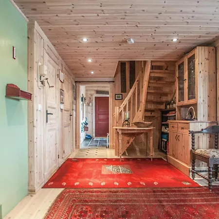 5 Bedroom Gorgeous In Engerdal *