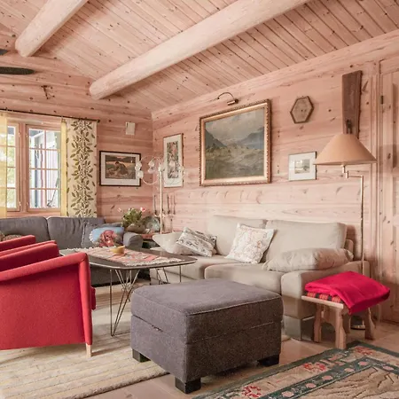 5 Bedroom Gorgeous In Engerdal 펜션 *