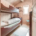 5 Bedroom Gorgeous In Engerdal *