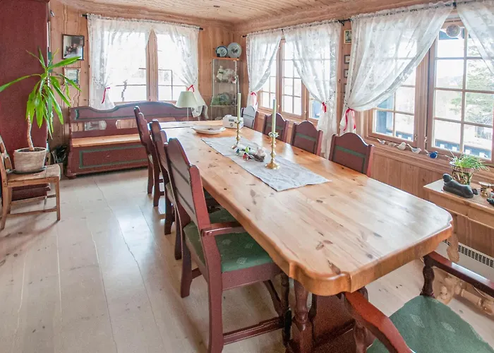 5 Bedroom Gorgeous In Engerdal